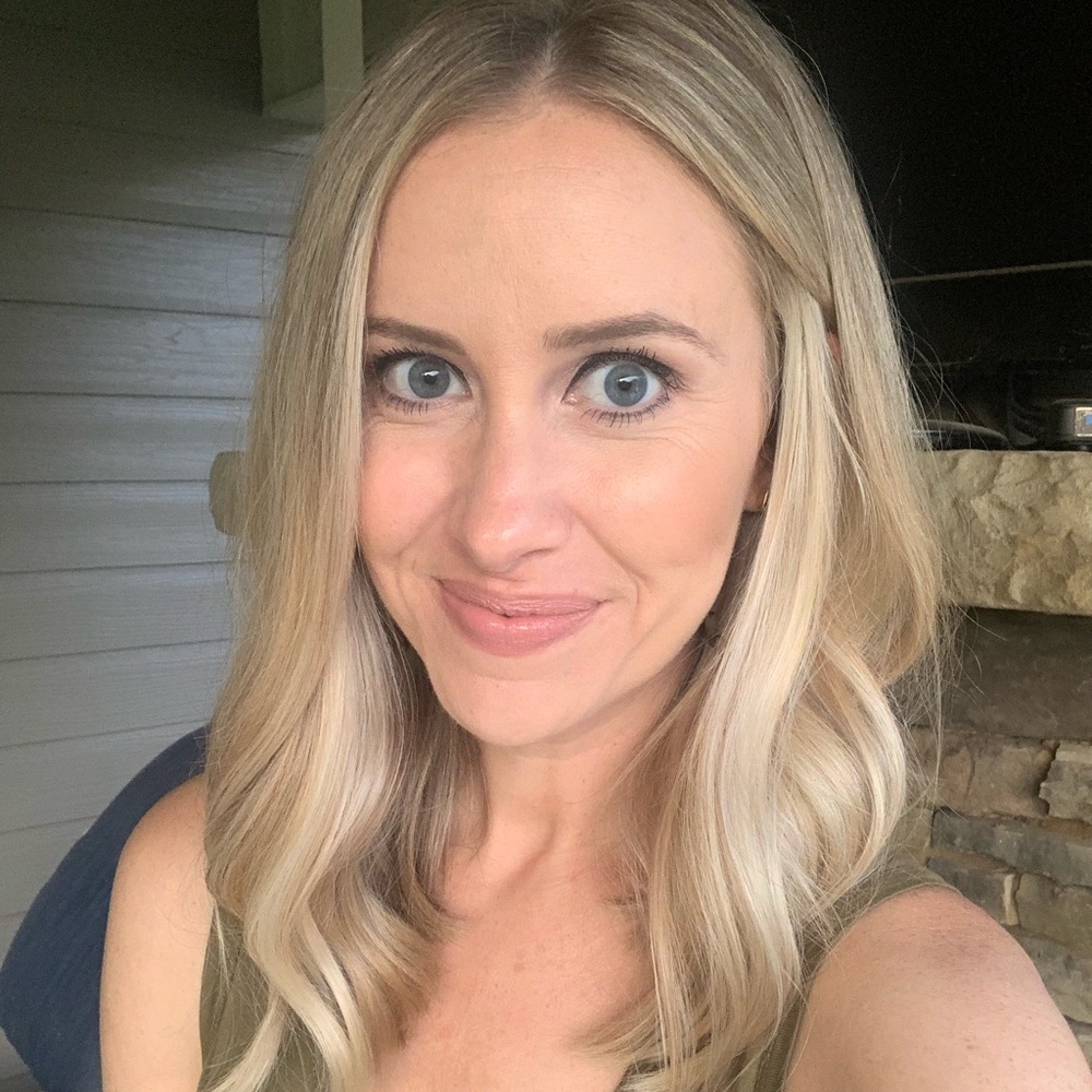 Meet your Posher, Alecia